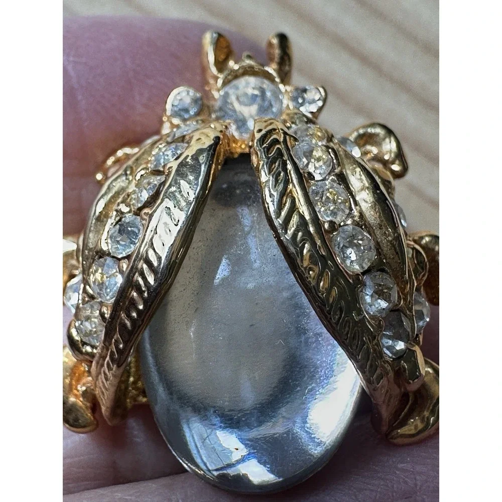 Artisan Crafted this vintage